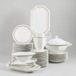 1371 4117 DINNER SET